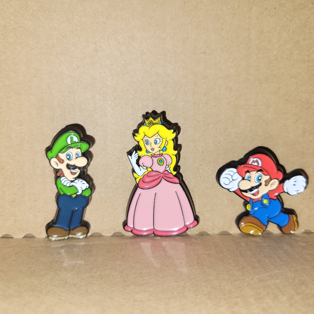 Mario enamel pin set